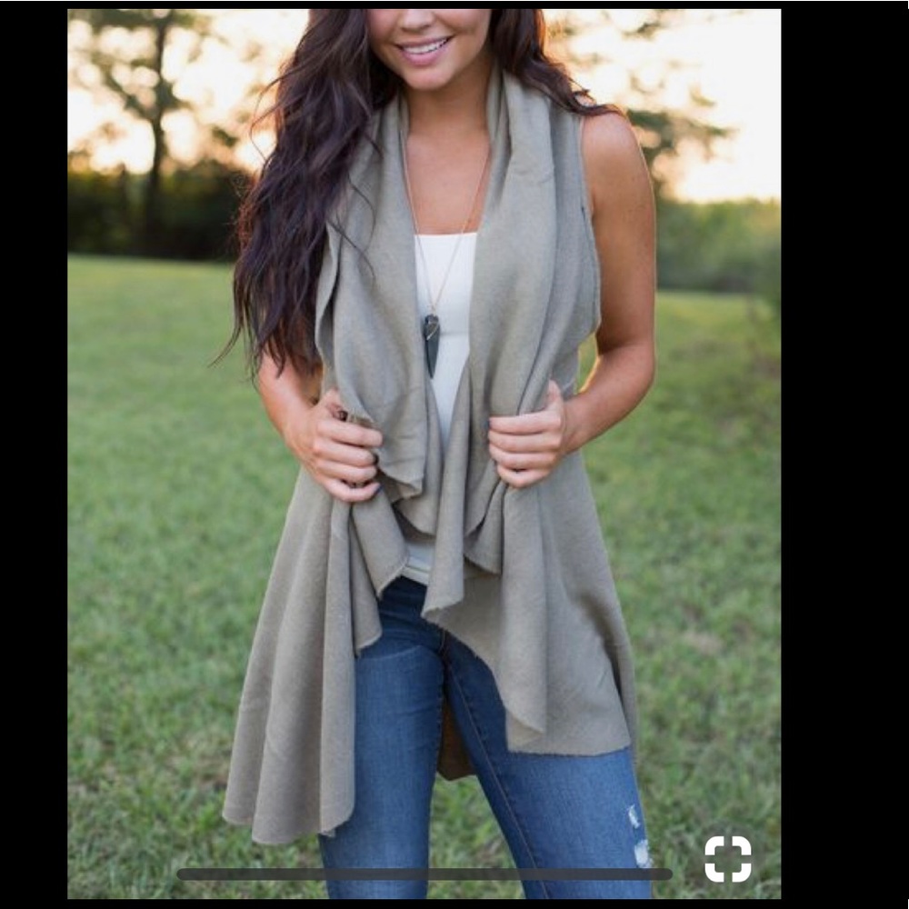 look by m multi style shawl vest